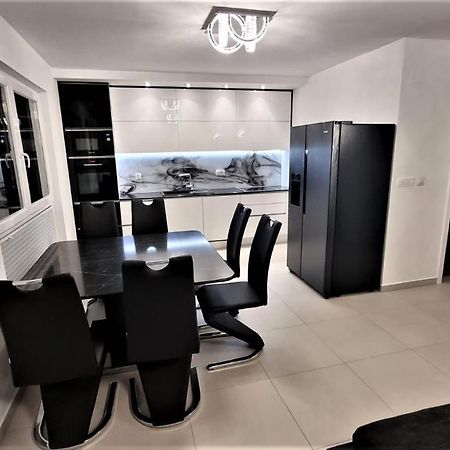 Bartol Luxury Apartments Krk Croatia, With Own Hot Tub - Whirlpool Krk Town Exterior photo