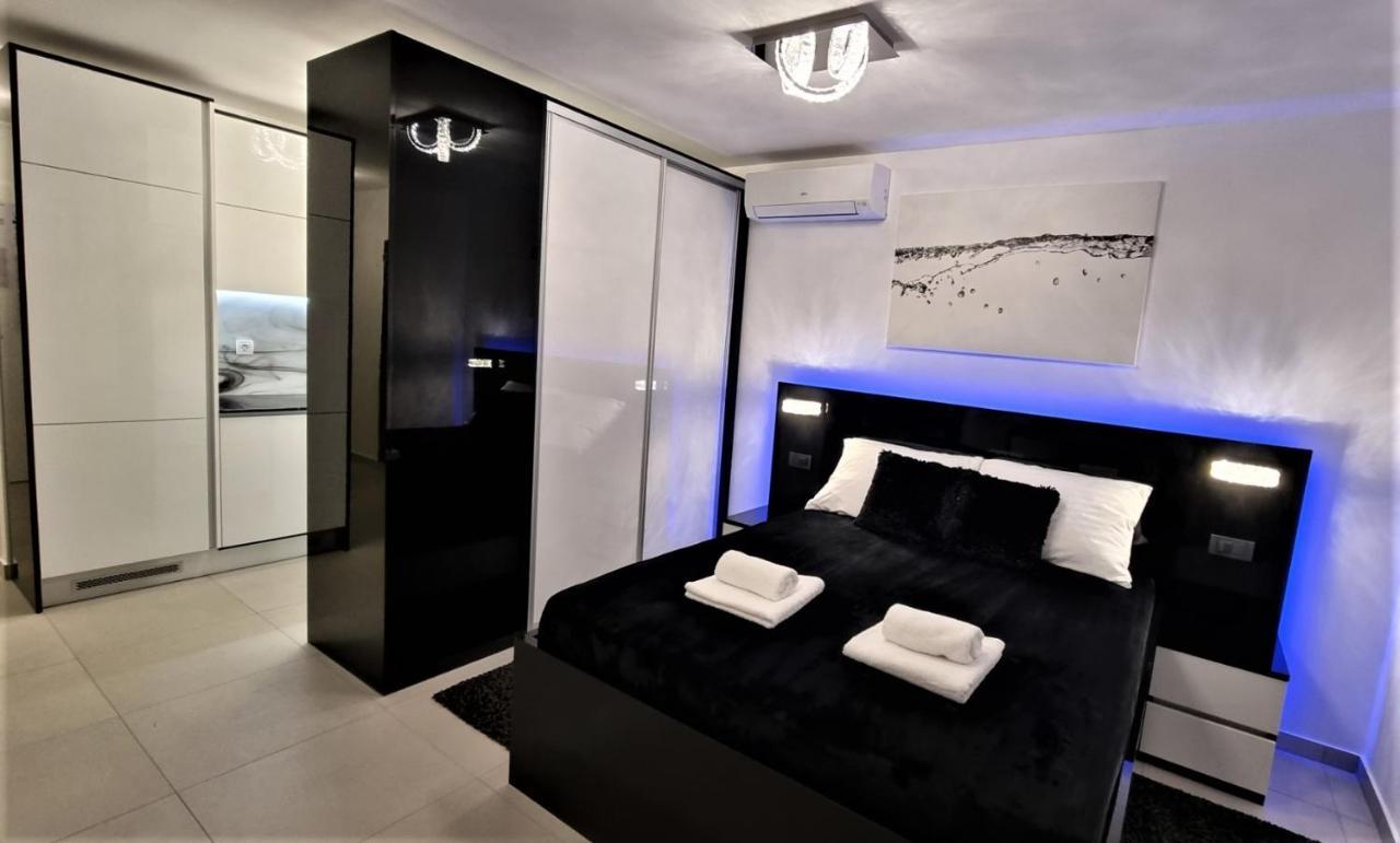 Bartol Luxury Apartments Krk Croatia, With Own Hot Tub - Whirlpool Krk Town Exterior photo