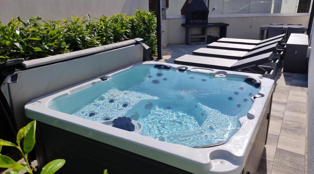 Bartol Luxury Apartments Krk Croatia, With Own Hot Tub - Whirlpool Krk Town Exterior photo