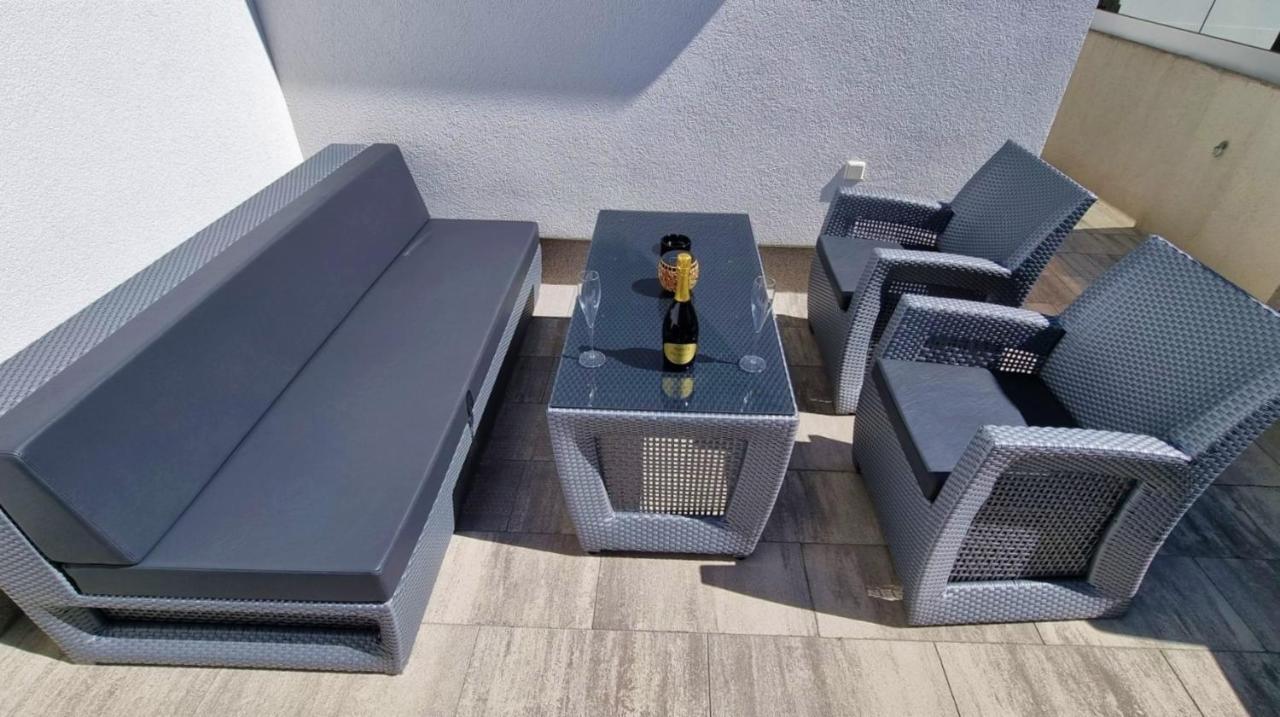 Bartol Luxury Apartments Krk Croatia, With Own Hot Tub - Whirlpool Krk Town Exterior photo